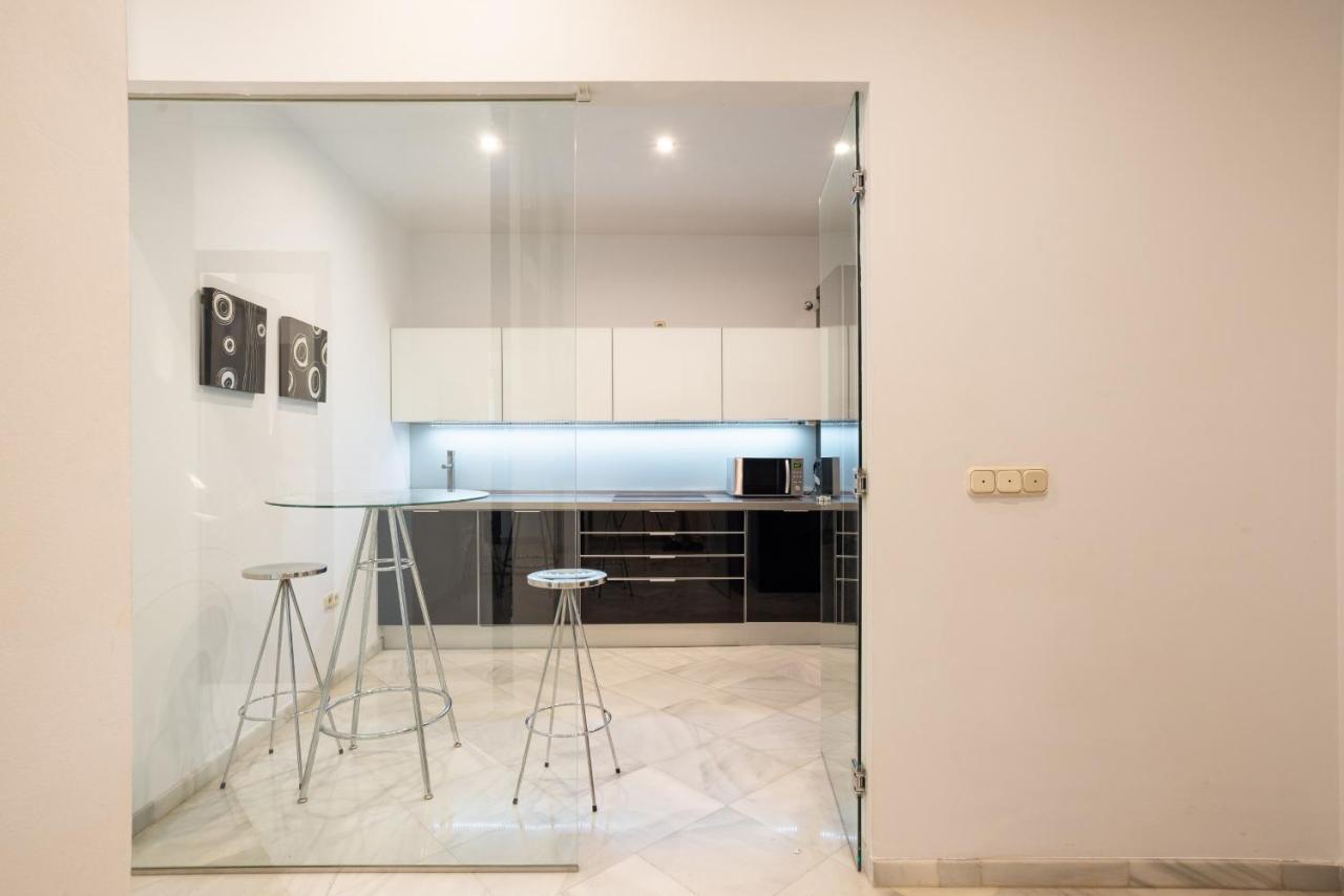 Urbe10 Cister 1 Bedroom Apartment Малага Экстерьер фото